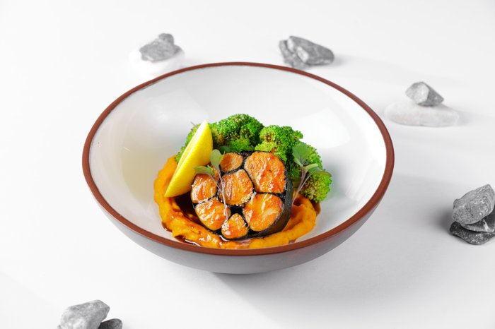 Лосось деми