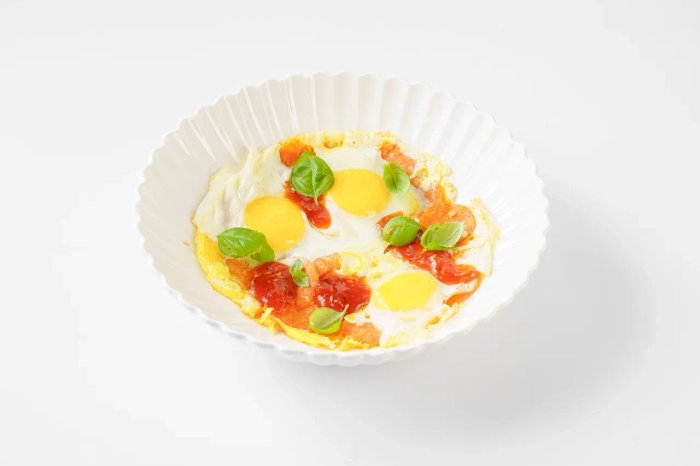 Глазунья неаполитанская