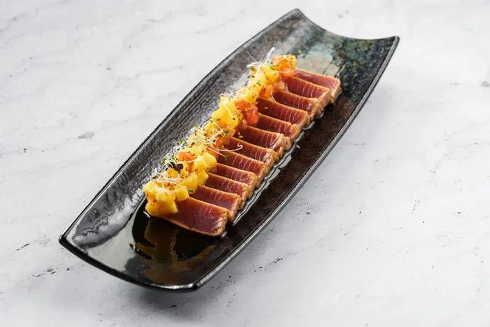 Татаки с тунцом